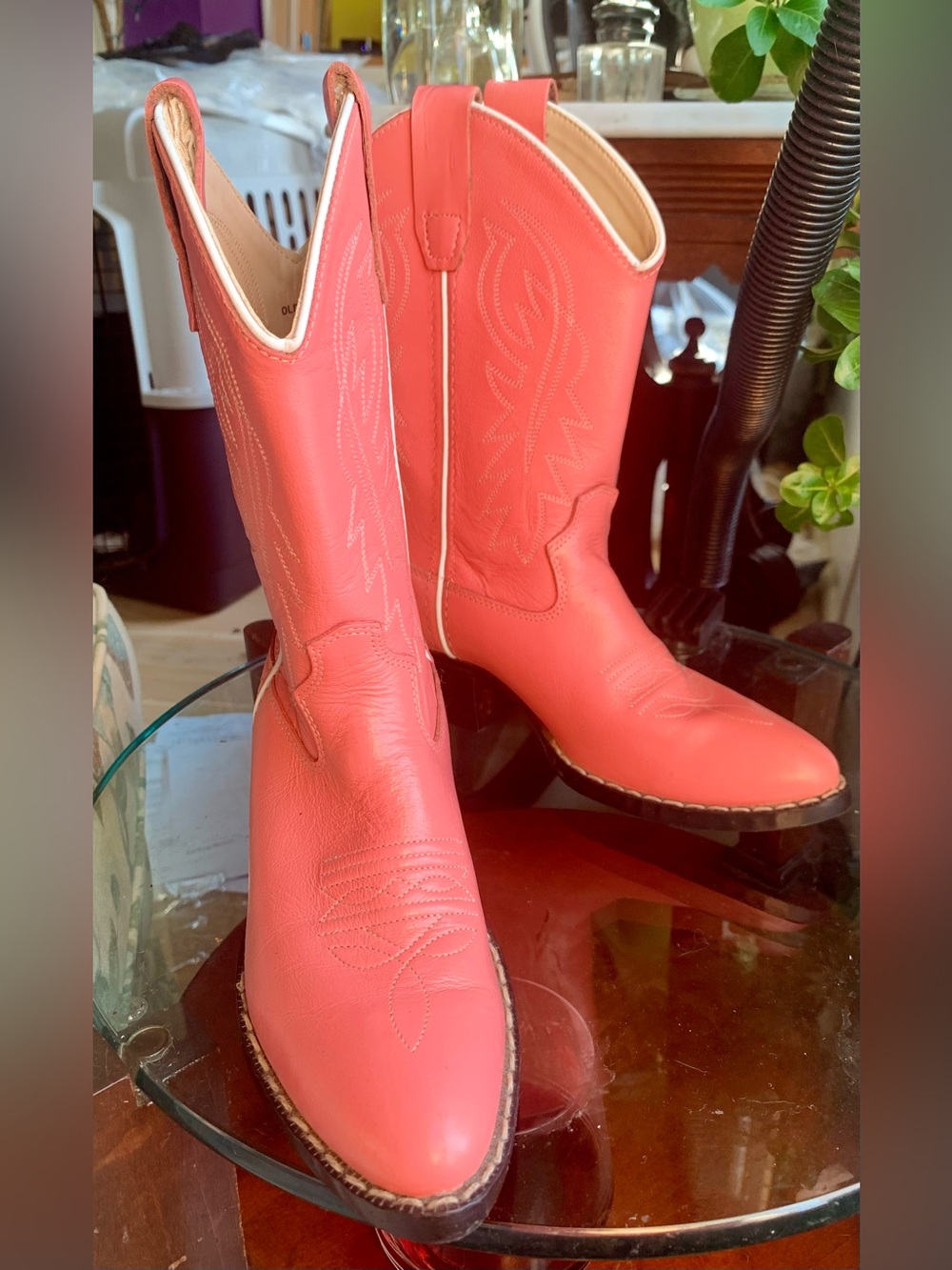 Girls Old West Pink w/ White Decorative Stitching Cowboy Boots - Size 2.0-D